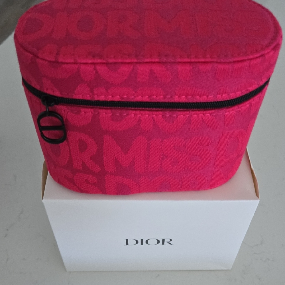 Brand New In Box DIOR Vanity MISS DIOR Pink CD Dior Cosmetic Zipper Case Bag